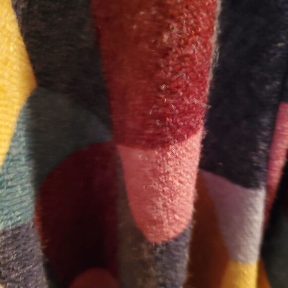 Multi-colored Geometrical Pattern Open Cardigan Size Small - Picture 9 of 10